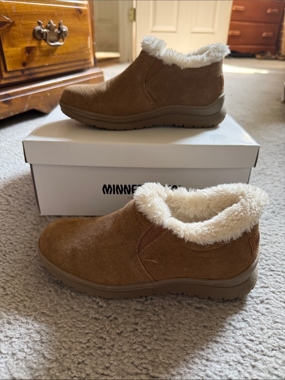 Minnetonka Brown Suede Fleece-Lined Slip-On Ankle Booties